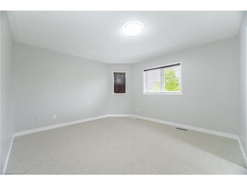 2676 Castle Hill Crescent, Oakville, ON - Indoor Photo Showing Other Room