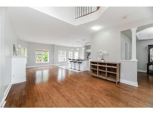 2676 Castle Hill Crescent, Oakville, ON - Indoor Photo Showing Other Room