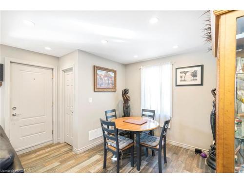 199 Kimberly Drive, Hamilton, ON - Indoor Photo Showing Dining Room