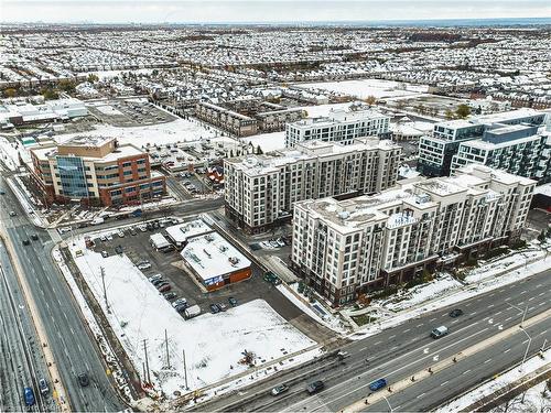 329-2486 Old Bronte Road, Oakville, ON - Outdoor