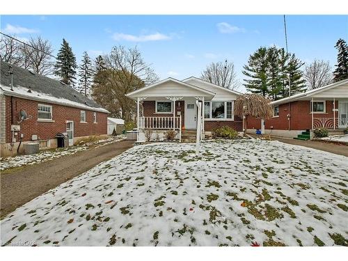 111 First Avenue  Cambridge, ON N1S 2B5