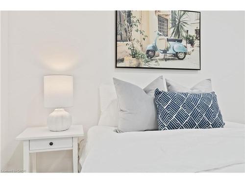 2-1332 Majestic Drive, Burlington, ON - 