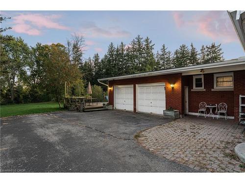 141 Riverbank Drive, Cambridge, ON - Outdoor