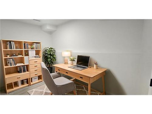 7-31 Mill Street, Kitchener, ON - Indoor Photo Showing Office