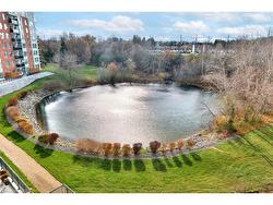 413-30 Blue Springs Drive  Waterloo, ON N2J 4T2