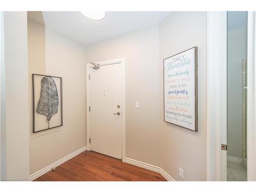 501-223 Erb Street W, Waterloo, ON - Indoor Photo Showing Other Room