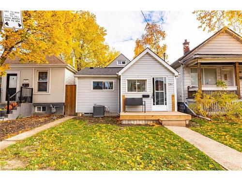 284 Paling Avenue  Hamilton, ON L8H 5J9