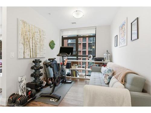 916-118 King Street E, Hamilton, ON - Indoor Photo Showing Gym Room