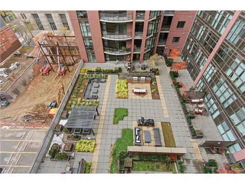 916-118 King Street E, Hamilton, ON - Outdoor