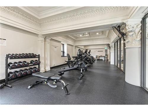 916-118 King Street E, Hamilton, ON - Indoor Photo Showing Gym Room