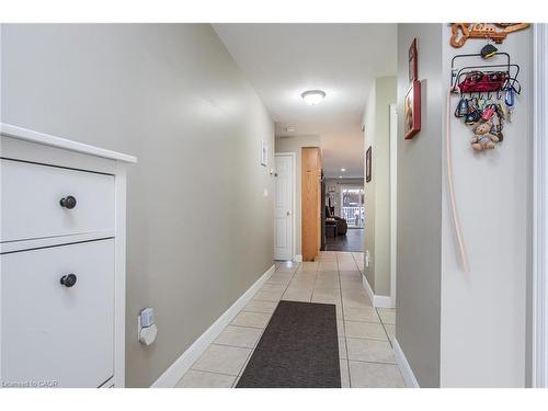 57 Hannon Crescent, Hamilton, ON - Indoor Photo Showing Other Room