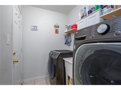 57 Hannon Crescent, Hamilton, ON - Indoor Photo Showing Laundry Room