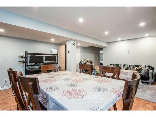 57 Hannon Crescent, Hamilton, ON - Indoor Photo Showing Dining Room