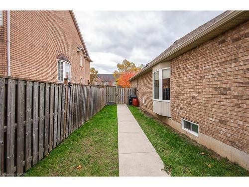 57 Hannon Crescent, Hamilton, ON - Outdoor With Exterior