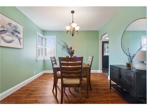 3 Montrose Avenue, Hamilton, ON - Indoor Photo Showing Dining Room