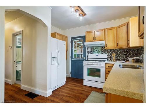 3 Montrose Avenue, Hamilton, ON - Indoor Photo Showing Kitchen With Double Sink