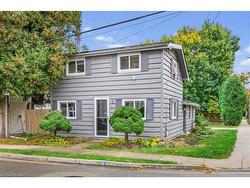 2 Griffin Street  Waterdown, ON L0R 2H0