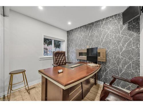 2 Griffin Street, Waterdown, ON - Indoor Photo Showing Office