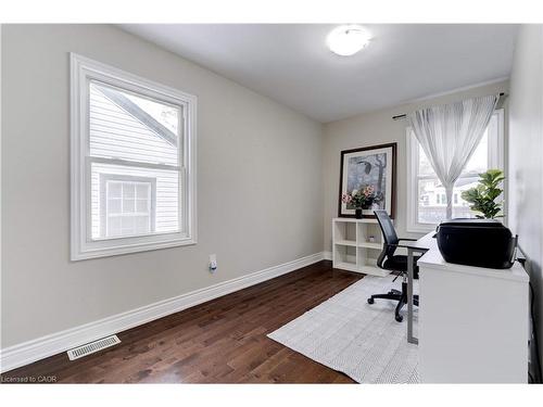 284 Walter Avenue N, Hamilton, ON - Indoor Photo Showing Office