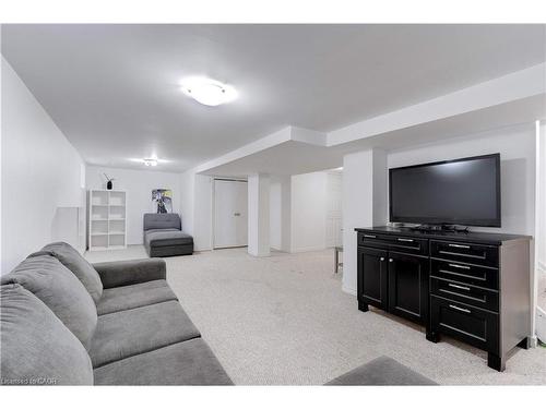 284 Walter Avenue N, Hamilton, ON - Indoor