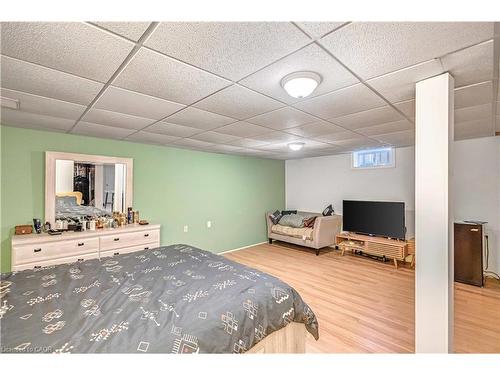 16 Jessica Street, Hamilton, ON - Indoor