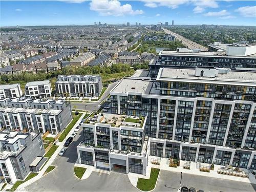 Ph06-405 Dundas Street W, Oakville, ON - Outdoor With View