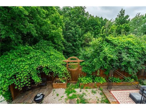 16 Flamingo Drive, Hamilton, ON - Outdoor