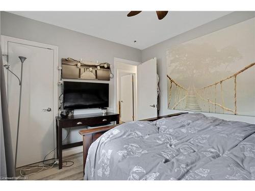 111 Franklin Street N, Kitchener, ON - Indoor Photo Showing Bedroom