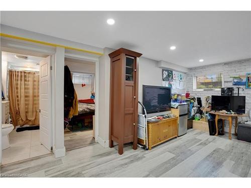 111 Franklin Street N, Kitchener, ON - Indoor