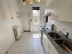 3-55 Barton Street W Hamilton, ON L8L 1A3