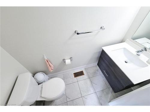 1155 Hamman Way, Milton, ON - Indoor Photo Showing Bathroom