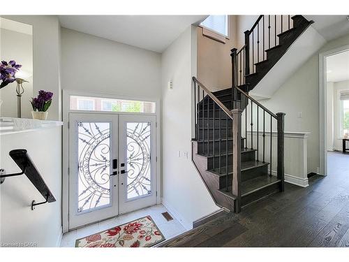 1155 Hamman Way, Milton, ON - Indoor Photo Showing Other Room