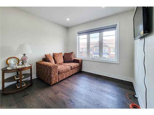 1155 Hamman Way, Milton, ON - Indoor