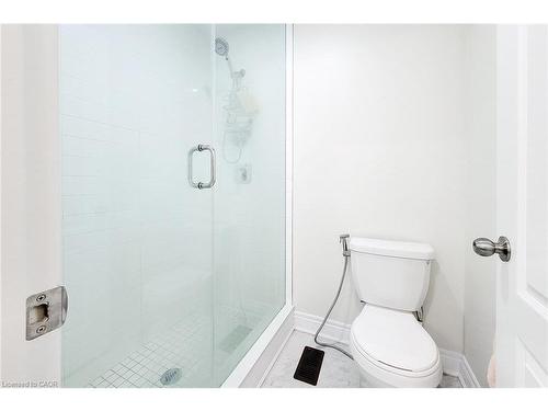 1155 Hamman Way, Milton, ON - Indoor Photo Showing Bathroom