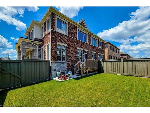 1155 Hamman Way, Milton, ON - Outdoor