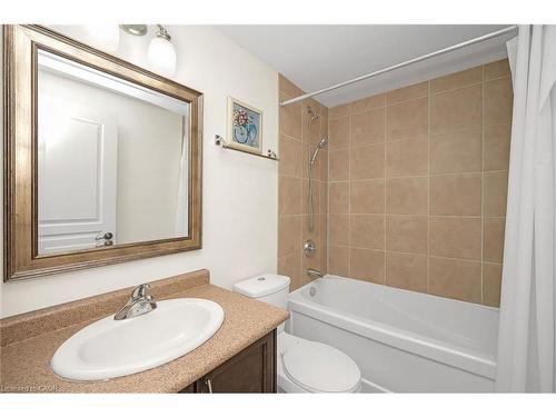 303-1212 Fennell Avenue E, Hamilton, ON - Indoor Photo Showing Bathroom