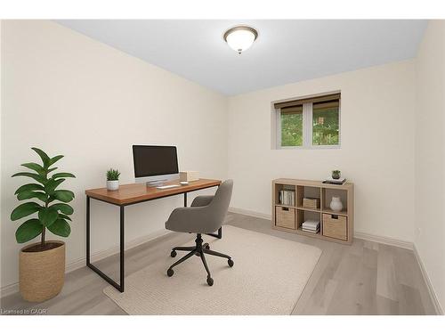 303-1212 Fennell Avenue E, Hamilton, ON - Indoor Photo Showing Office