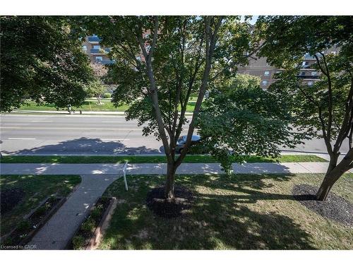 303-1212 Fennell Avenue E, Hamilton, ON - Outdoor With View