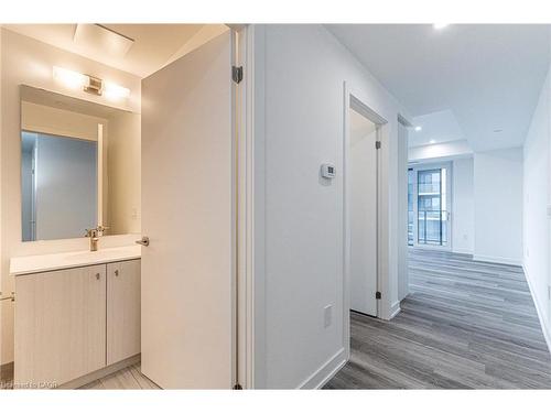 502-5 Wellington Street, Kitchener, ON - Indoor