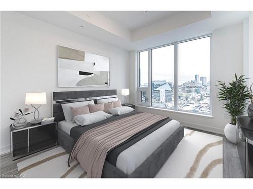 502-5 Wellington Street, Kitchener, ON - Indoor Photo Showing Bedroom