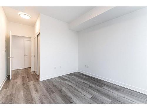 502-5 Wellington Street, Kitchener, ON - Indoor Photo Showing Other Room
