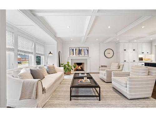 735 George Street, Burlington, ON - Indoor Photo Showing Living Room With Fireplace