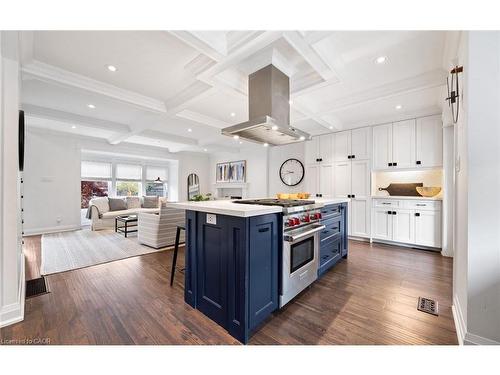 735 George Street, Burlington, ON - Indoor Photo Showing Kitchen