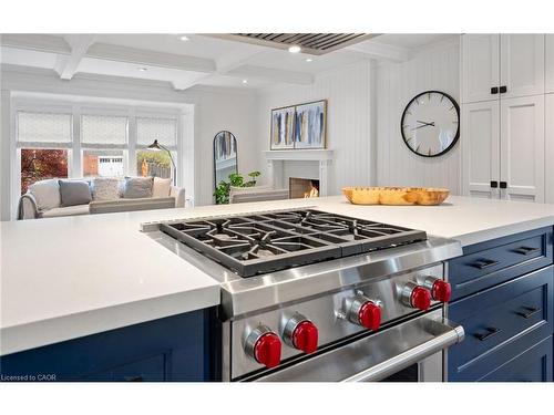 735 George Street, Burlington, ON - Indoor Photo Showing Kitchen