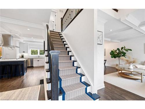 735 George Street, Burlington, ON - Indoor