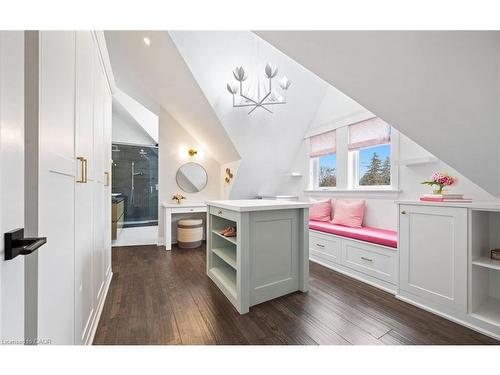 735 George Street, Burlington, ON - Indoor Photo Showing Other Room