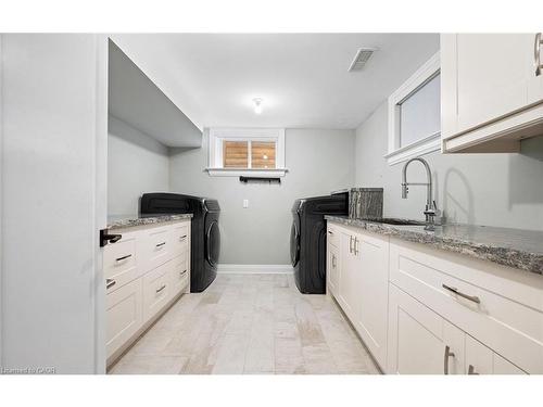 735 George Street, Burlington, ON - Indoor Photo Showing Laundry Room