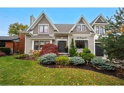 735 George Street  Burlington, ON L7R 2V8