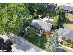 2105 Maplewood Drive  Burlington, ON L7R 2C6