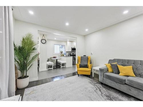 107 Deschene Avenue, Hamilton, ON - Indoor